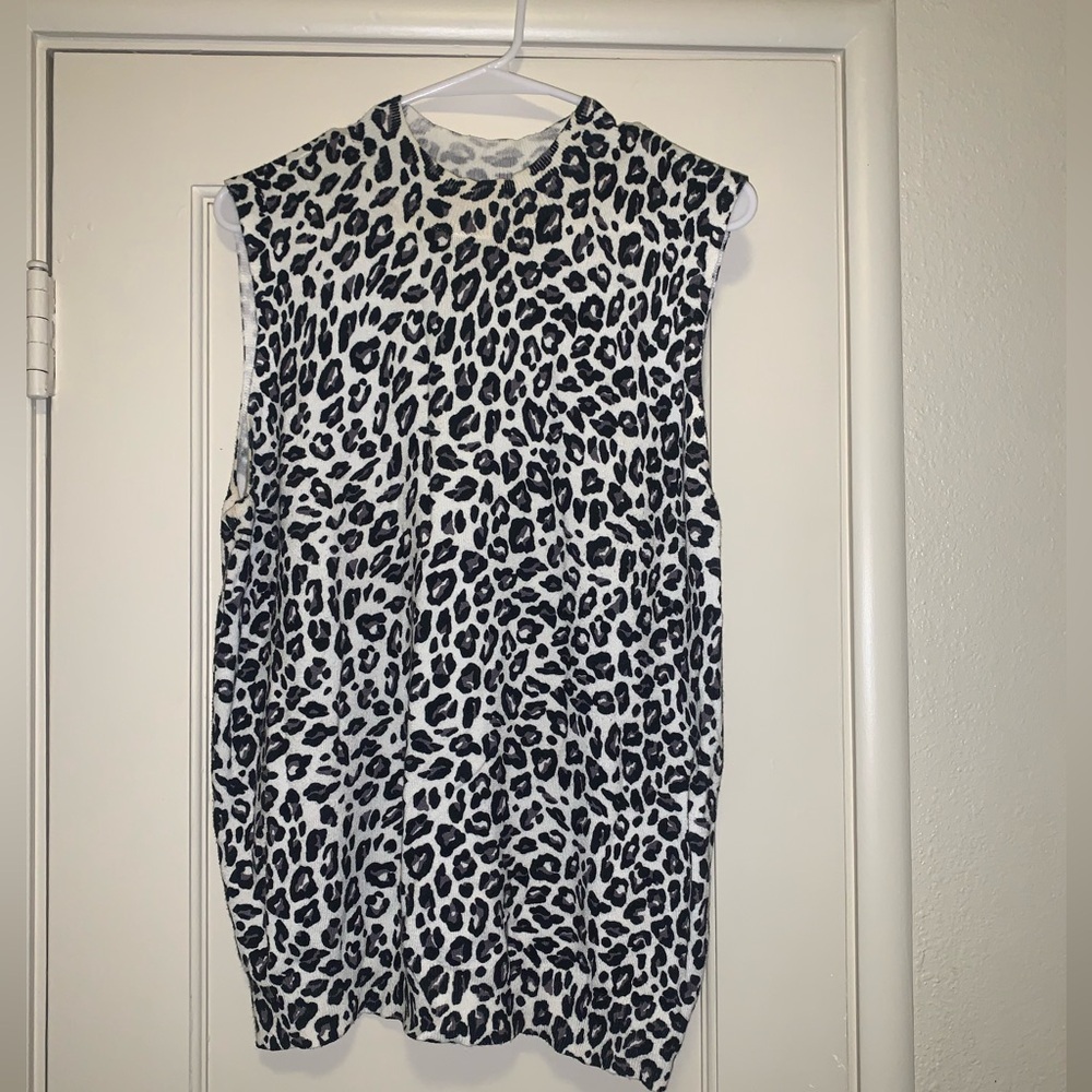 Worthington sweater tank top